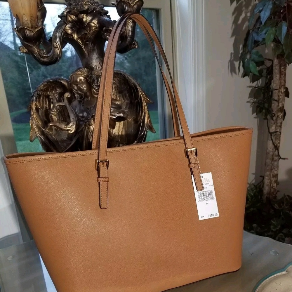 Michael kors jet set brown acorn purse - Picture 5 of 6